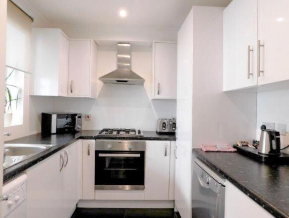 Hospedagem domiciliar 2 Minutes From Oxford Street Private D